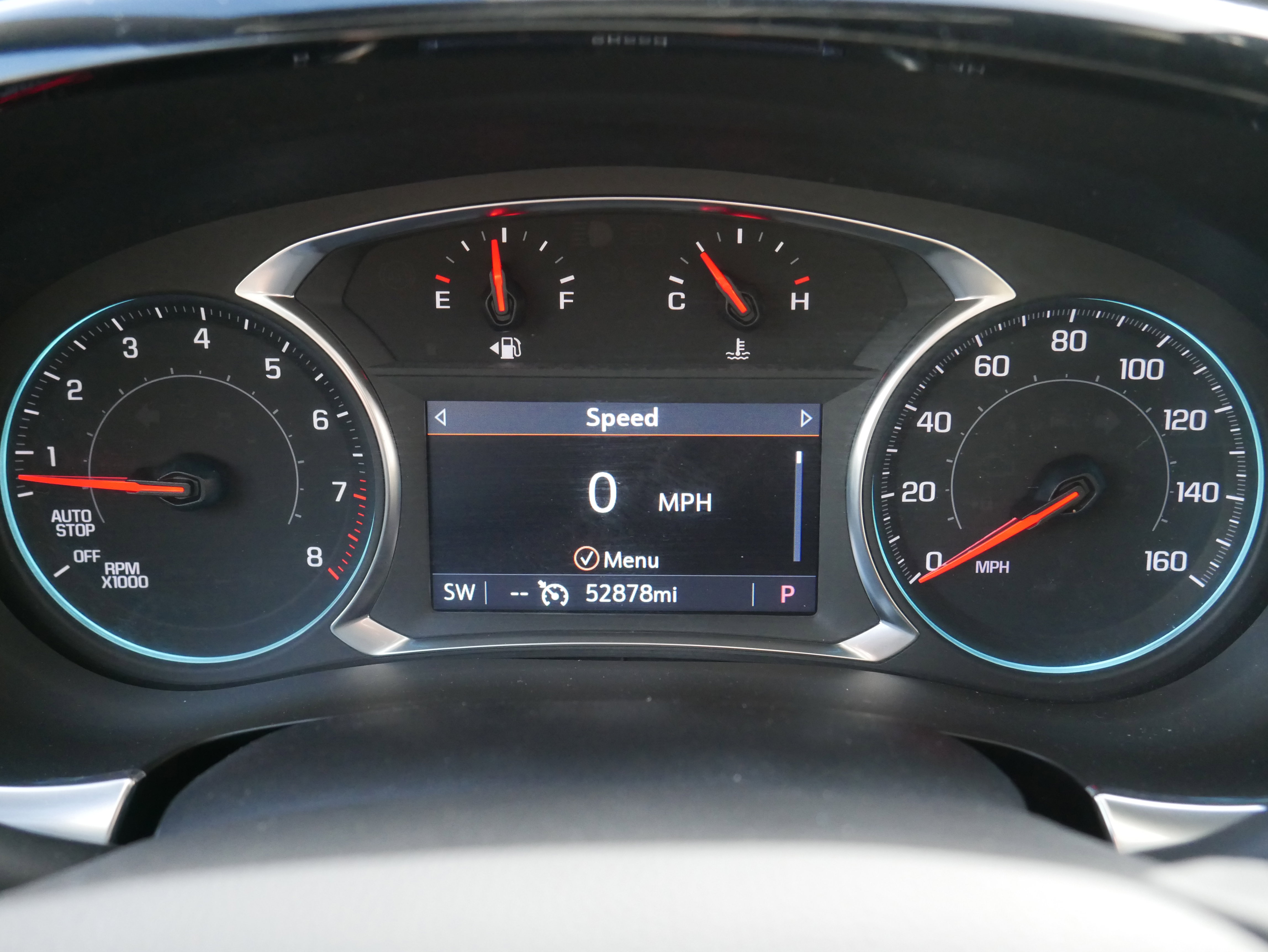 2023 Chevrolet Traverse RS photo 2