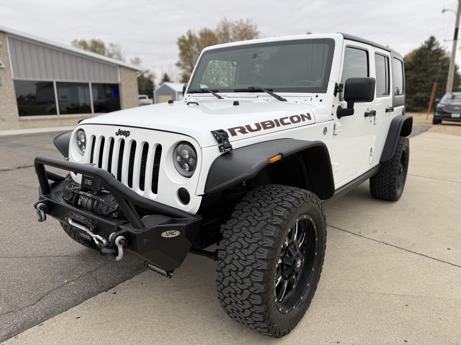 2014 Jeep Wrangler Unlimited Rubicon photo 2