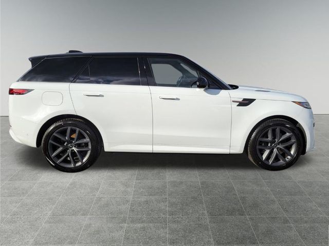 2025 Land Rover Range Rover Sport SE photo 6