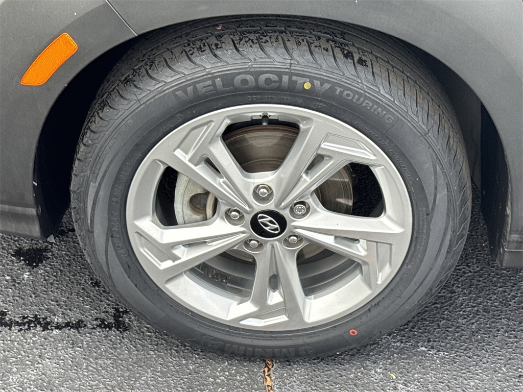 2023 Hyundai Kona SEL photo 11