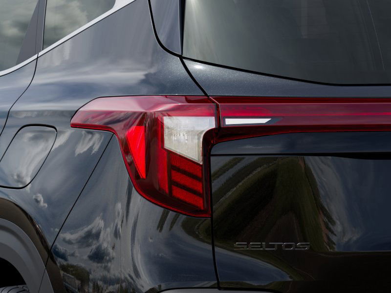 2025 Kia Seltos EX photo 11