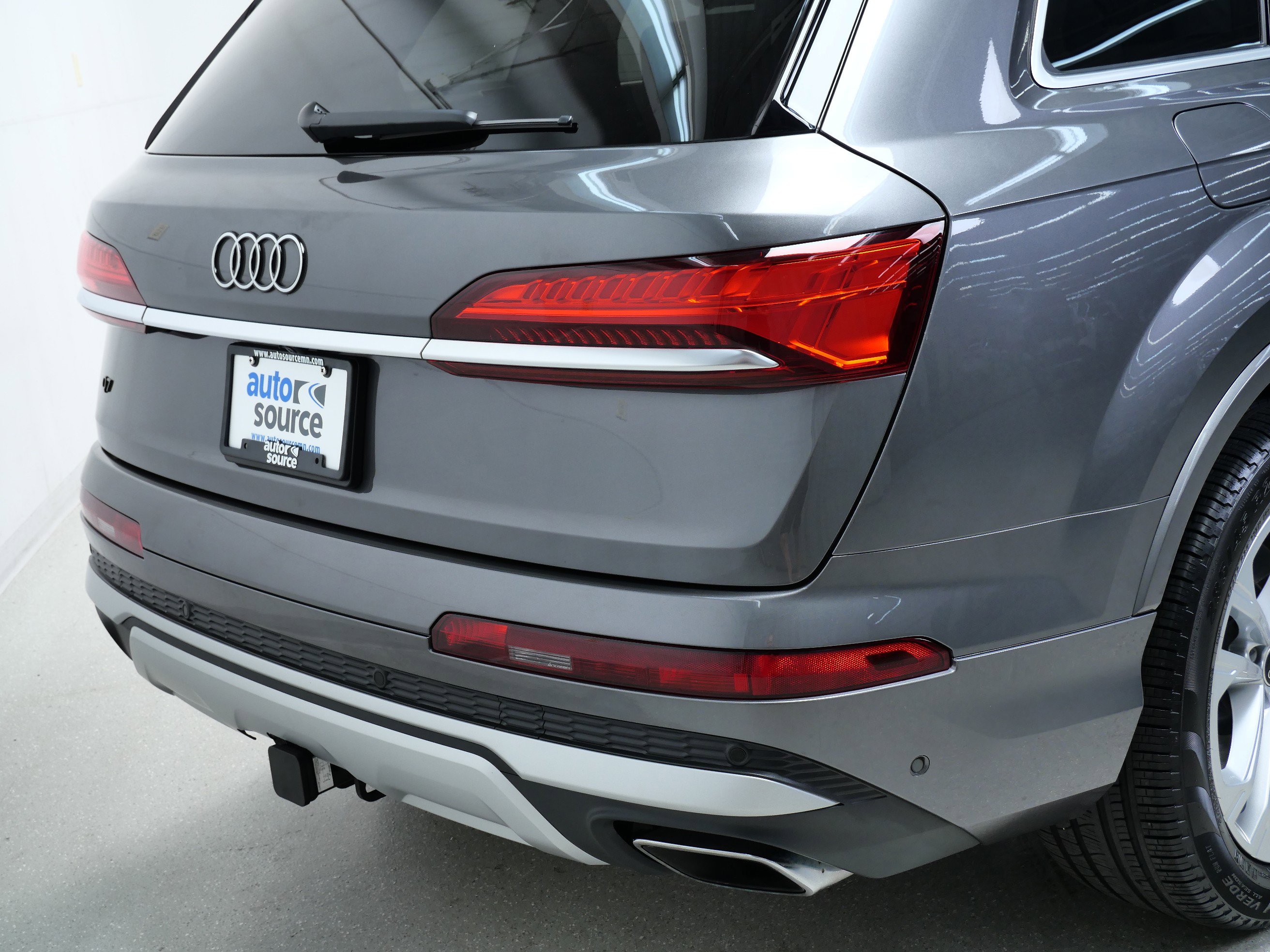 2025 Audi Q7 Premium Plus photo 4