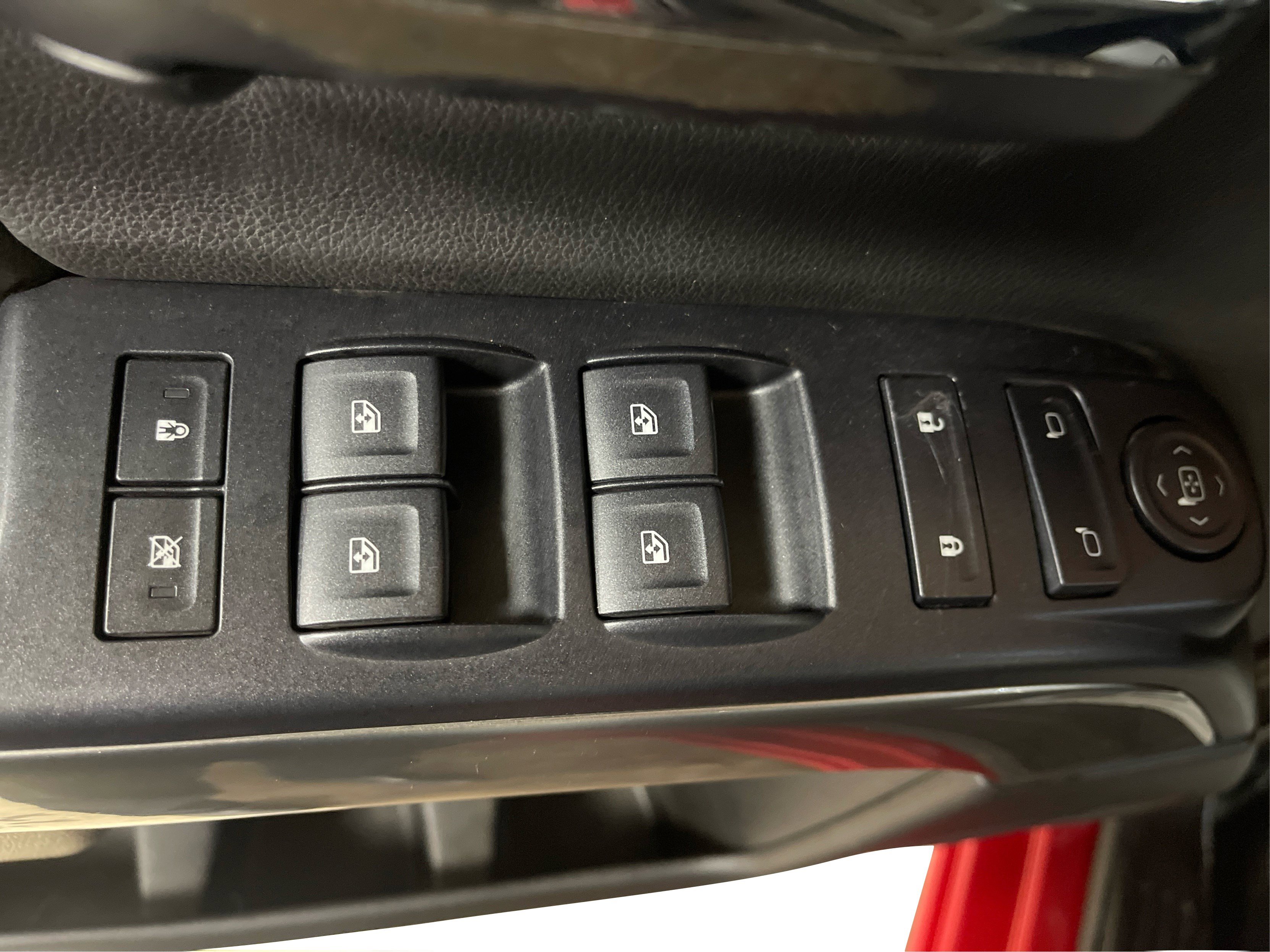 2015 Chevrolet Silverado 1500 LT photo 18
