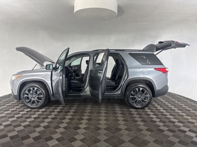 2021 Chevrolet Traverse RS photo 10