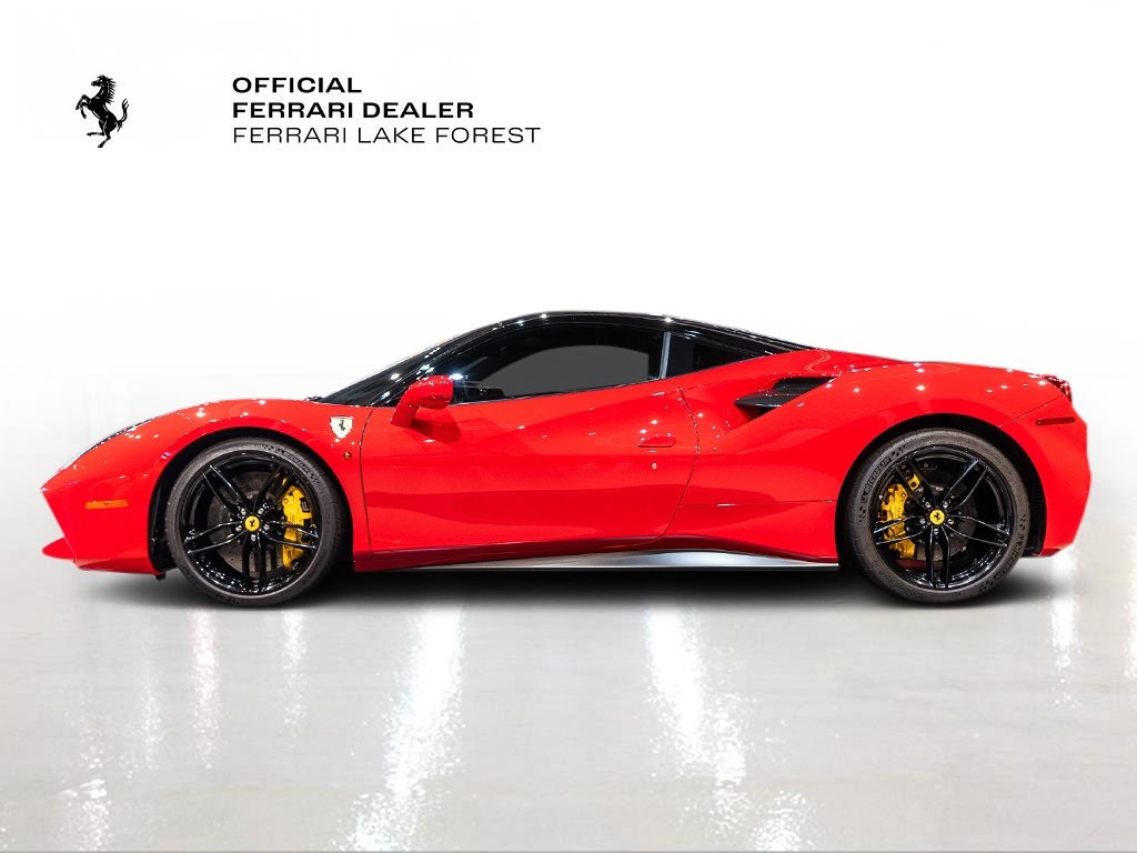 2017 Ferrari 488 GTB photo 3
