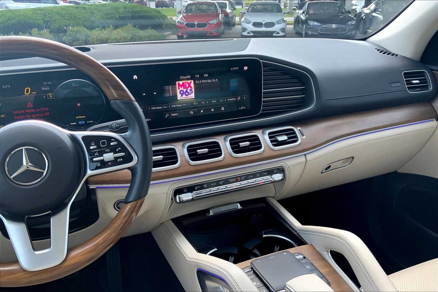 2022 Mercedes Benz GLE 450 4MATIC photo 6