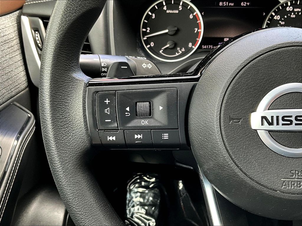 2021 Nissan Rogue S photo 18