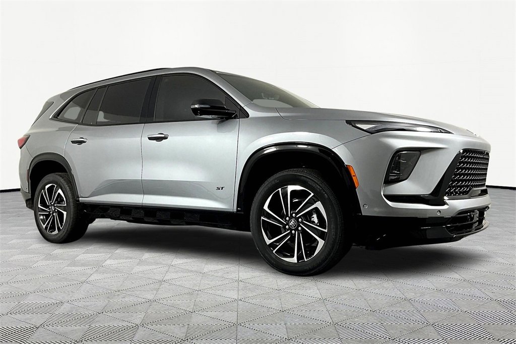 2026 Buick Enclave Sport Touring photo 3