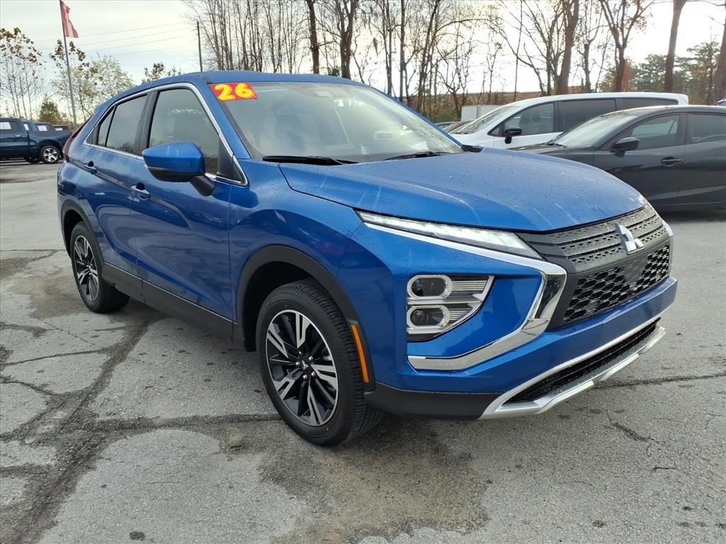 2026 Mitsubishi Eclipse Cross SE's photo