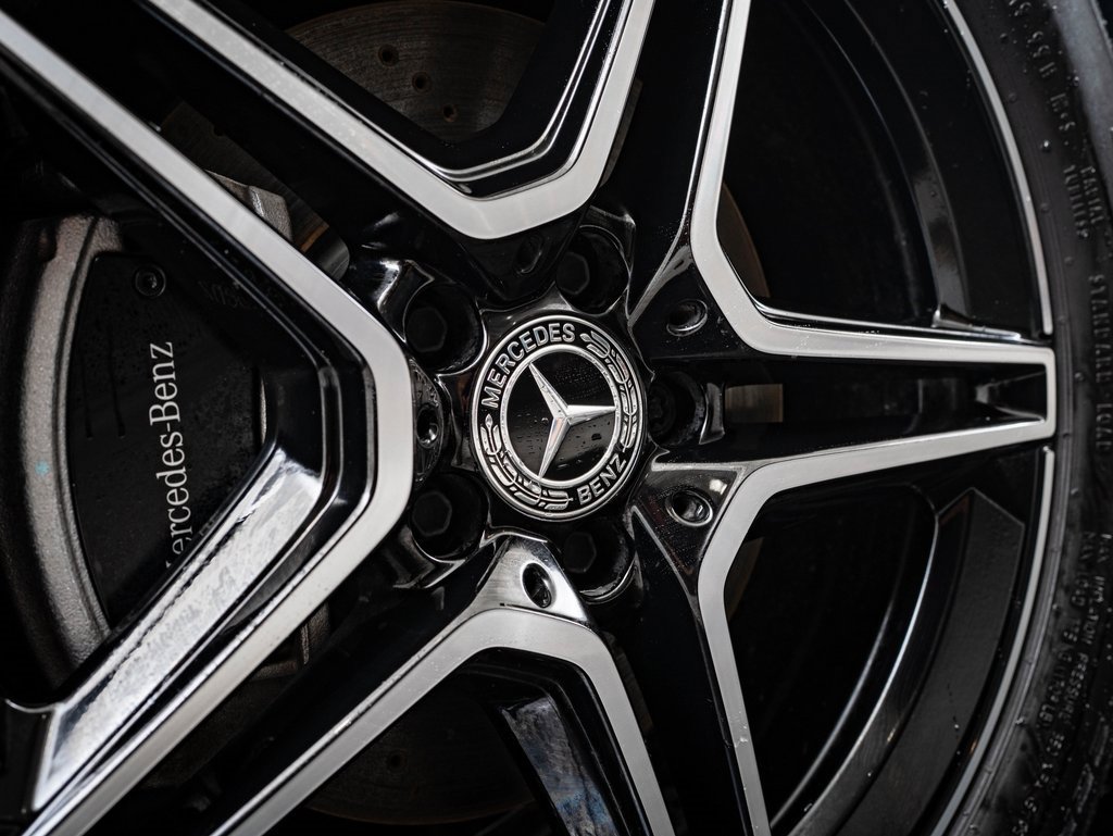 2024 Mercedes Benz GLB 250 4MATIC photo 4