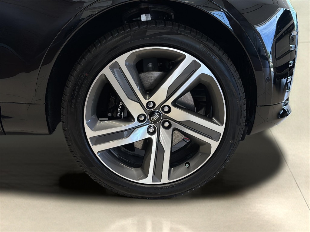 2025 Land Rover Discovery Metropolitan Edition photo 25