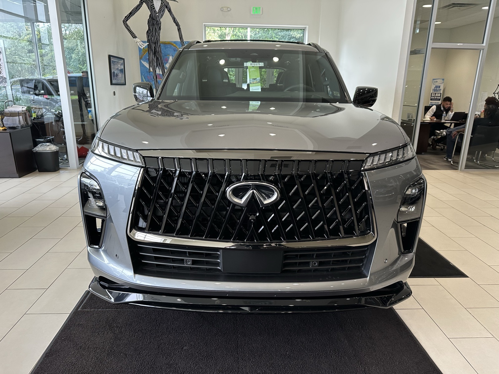 2026 Infiniti QX80 Base photo 2