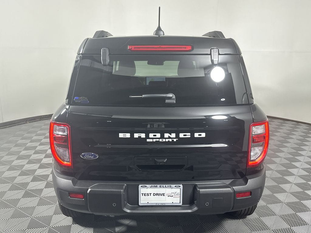 2025 Ford Bronco Sport Outer Banks photo 6