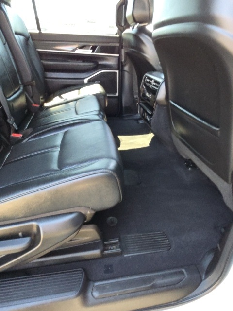 2023 Jeep Wagoneer L Series II photo 34