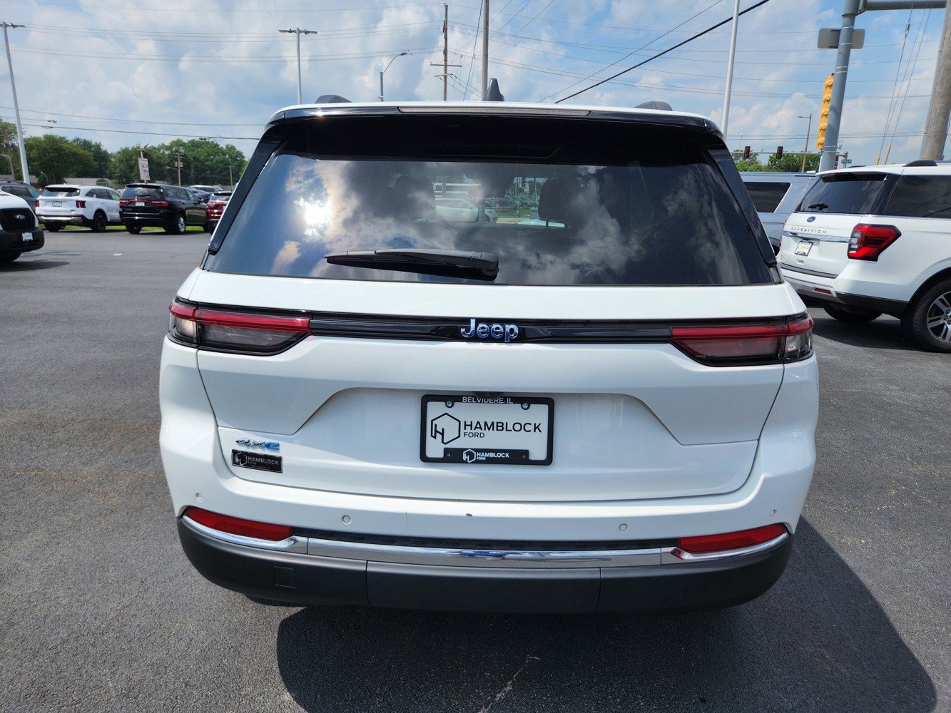 2023 Jeep Cherokee Base photo 6