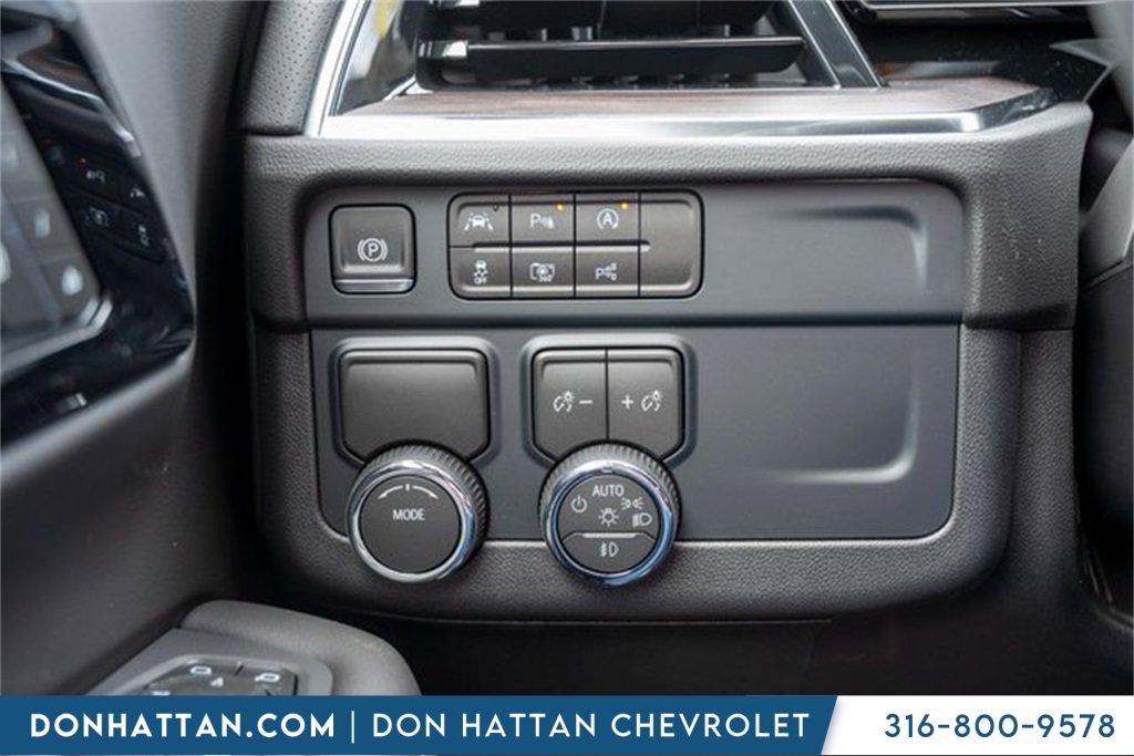 2025 Chevrolet Tahoe Premier photo 15