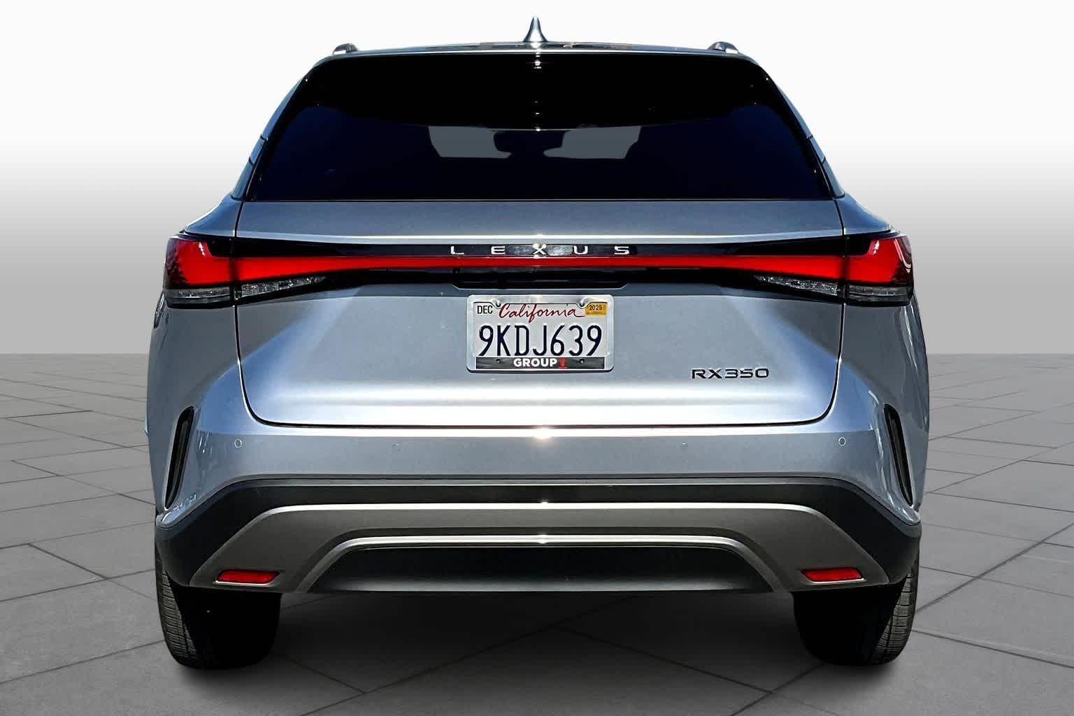 2024 Lexus RX Premium photo 4