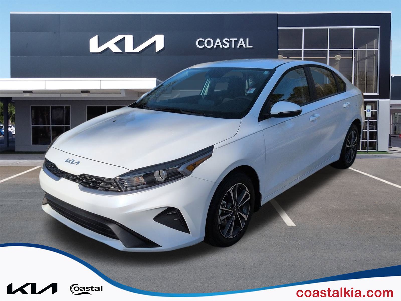 2024 Kia Forte LXS's photo
