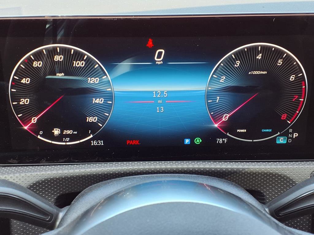 2025 Mercedes Benz CLA 250 4MATIC photo 9