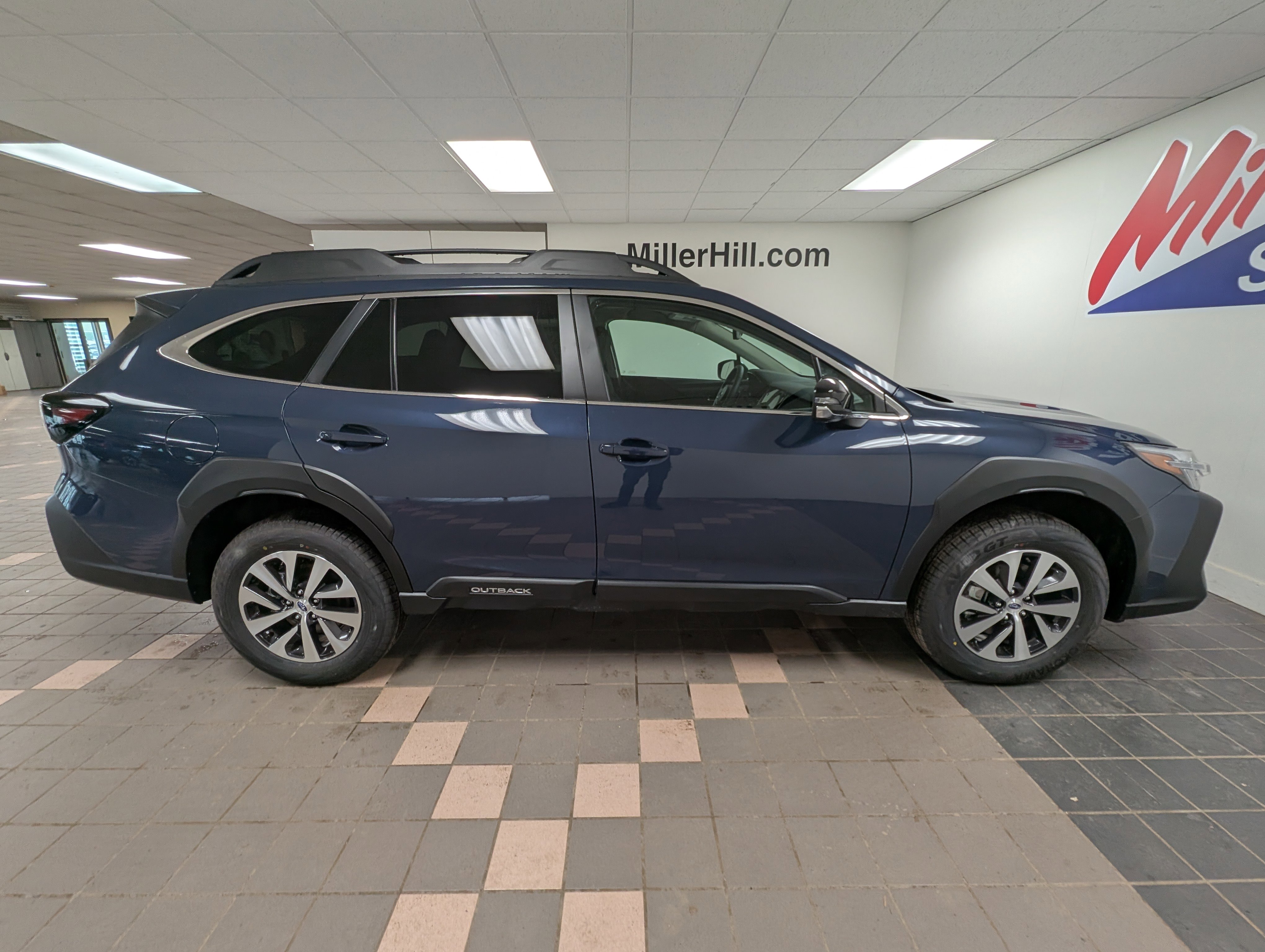 2025 Subaru Outback Premium photo 6