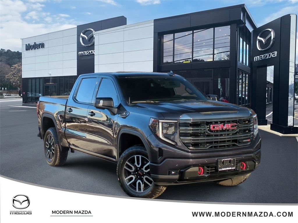 2023 GMC Sierra 1500 AT4's photo