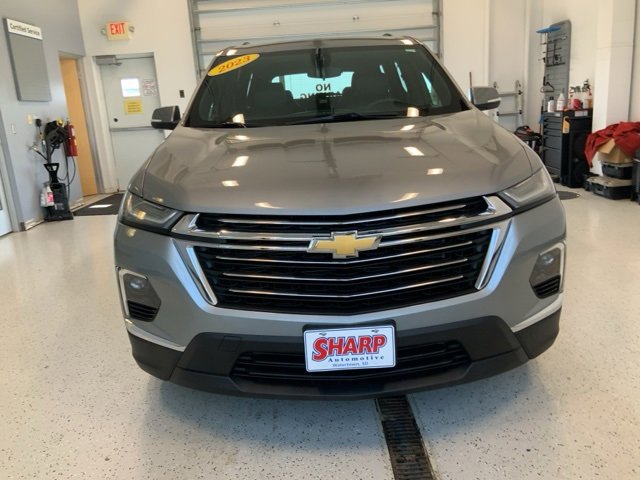 2023 Chevrolet Traverse Leather photo 3