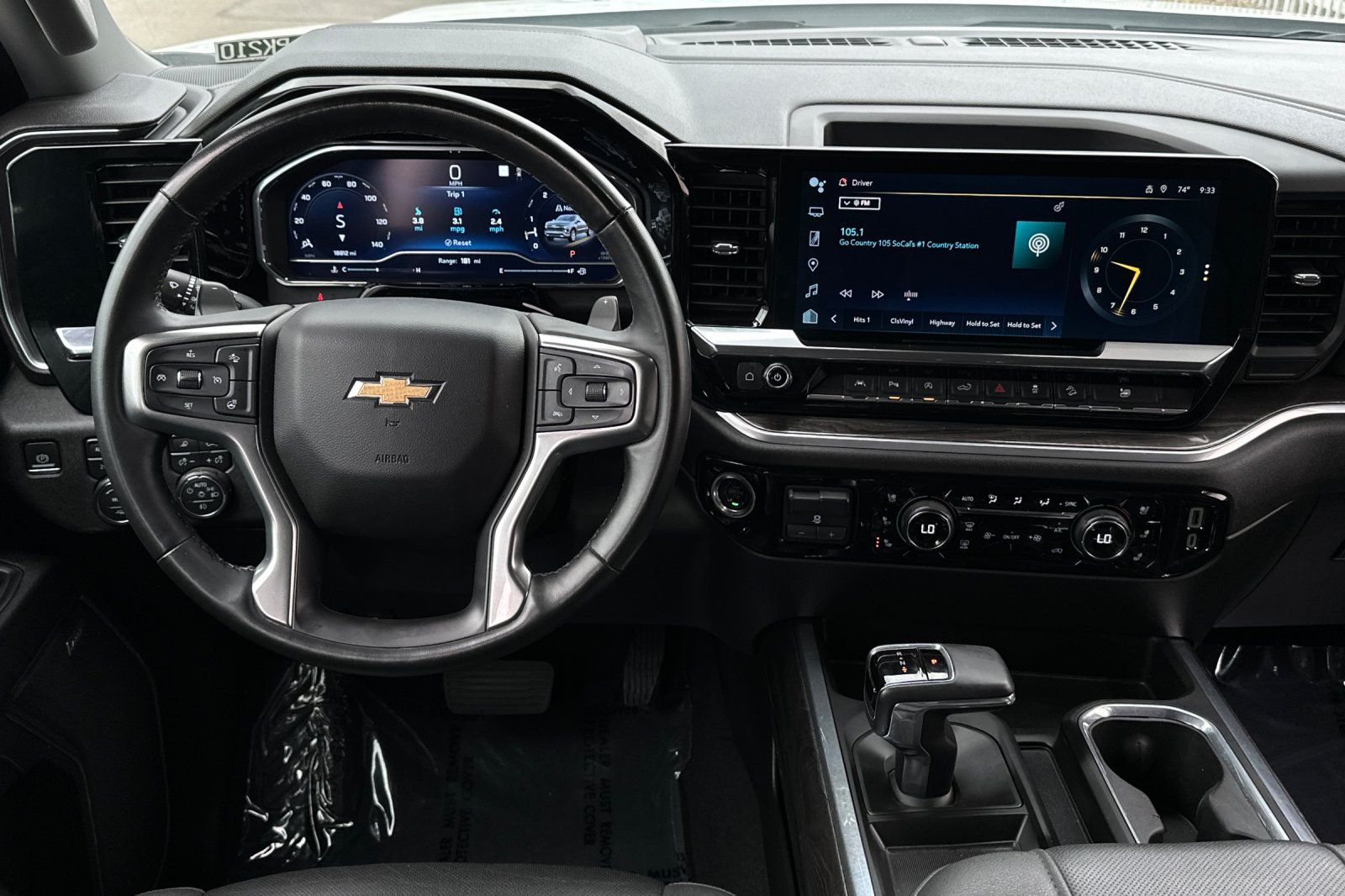 2023 Chevrolet Silverado 1500 LTZ photo 21