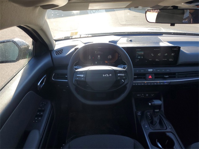 2025 Kia K4 LX photo 20
