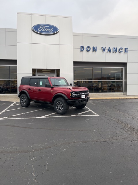 2025 Ford Bronco 4-Door Badlands's photo