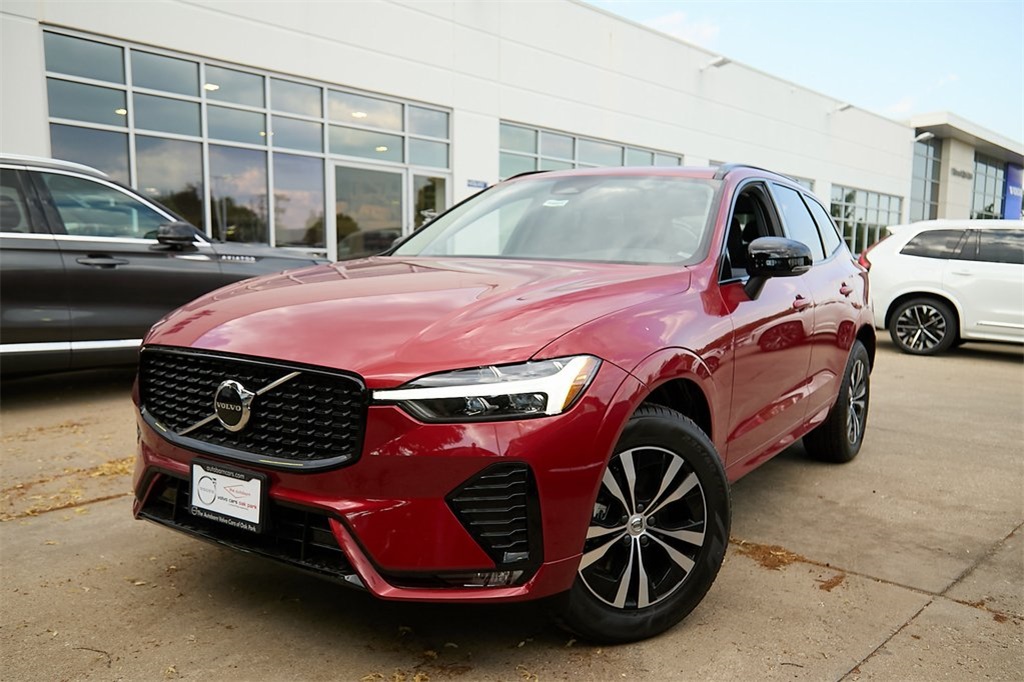 2025 VOLVO XC60 - Image 25