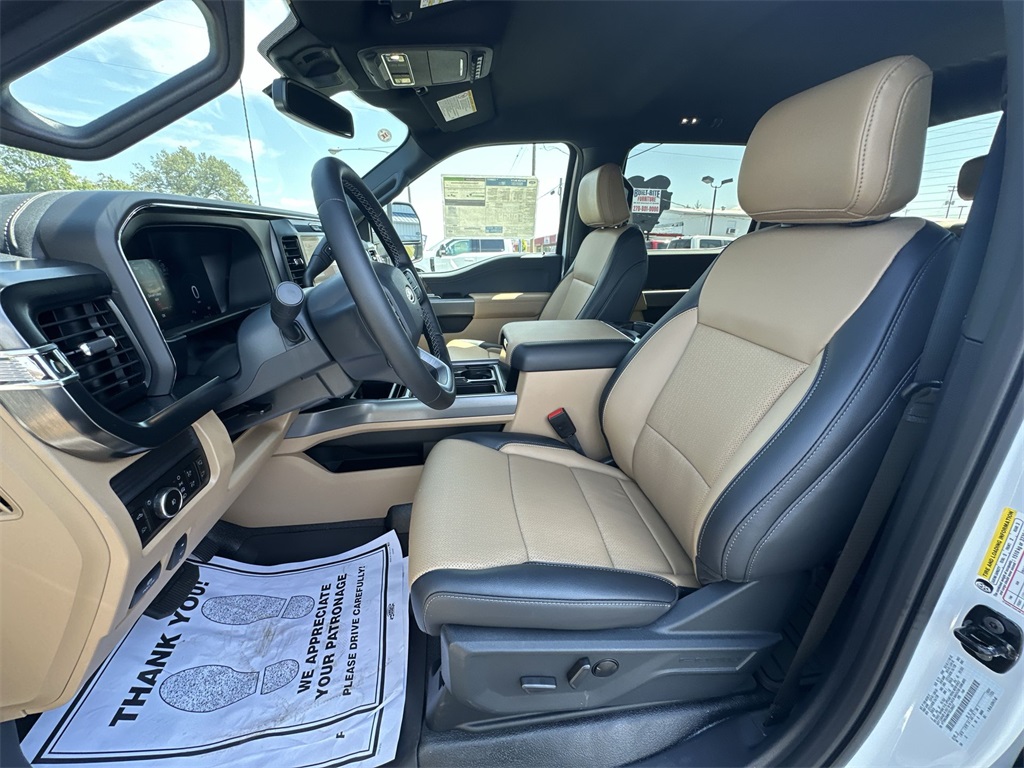 2026 Ford F-250 Lariat photo 10
