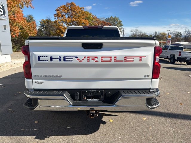 2020 Chevrolet Silverado 1500 LT photo 3