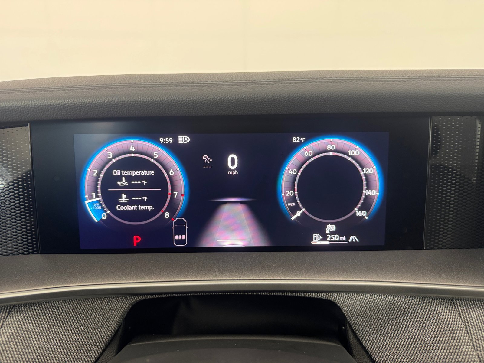2025 Volkswagen Tiguan S photo 3
