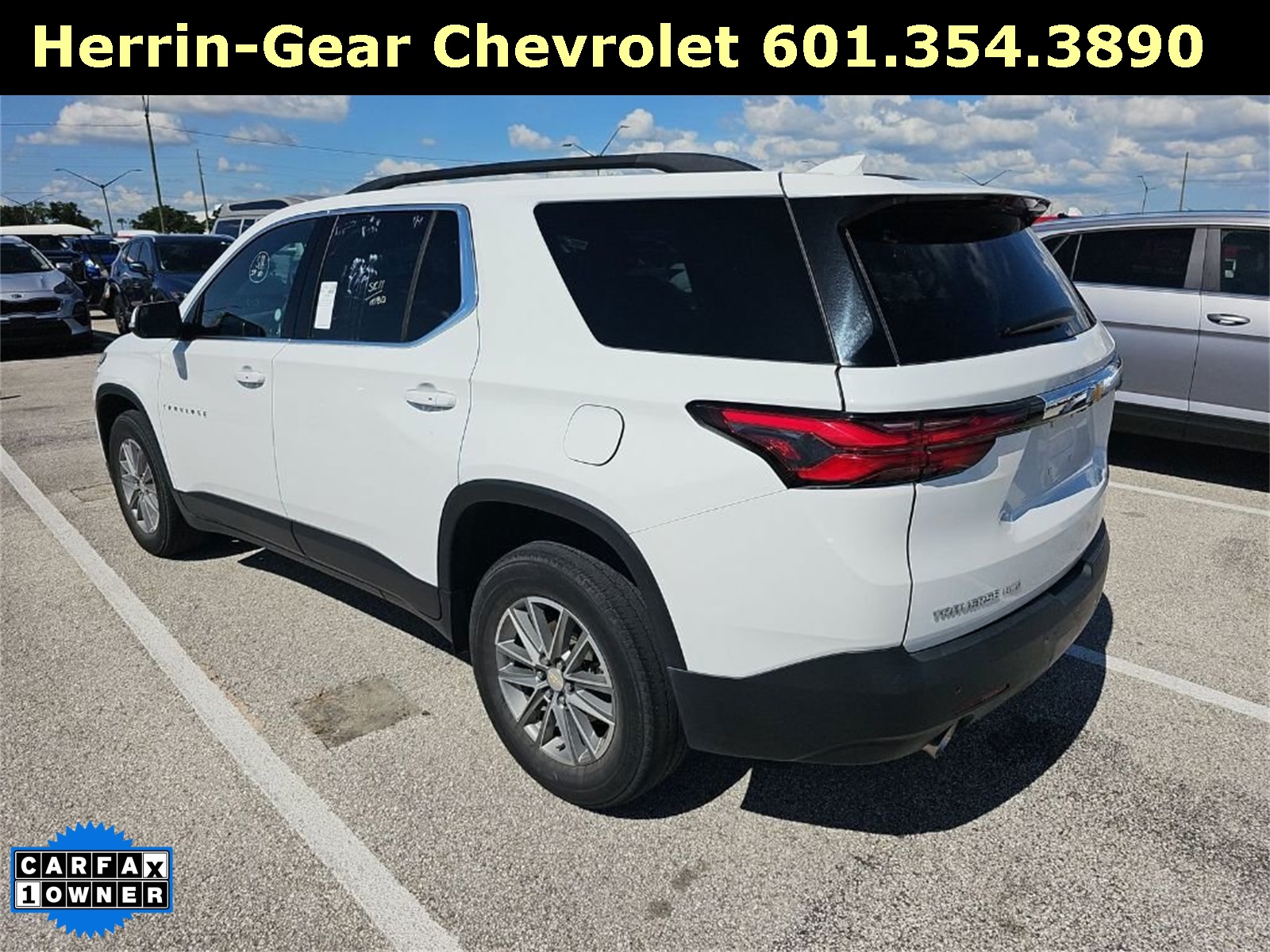2023 Chevrolet Traverse photo 4