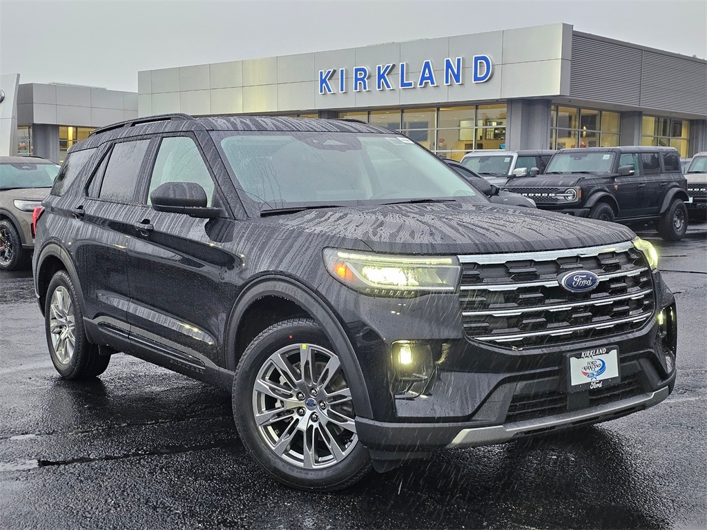 2026 Ford Explorer Active's photo