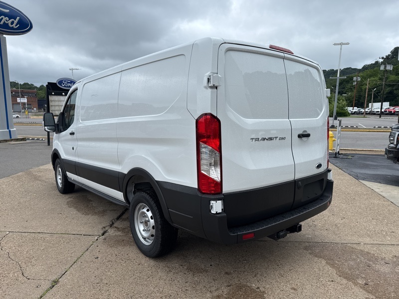 2025 Ford Transit photo 2