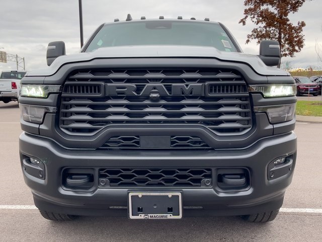 2026 Ram 3500 Tradesman photo 3