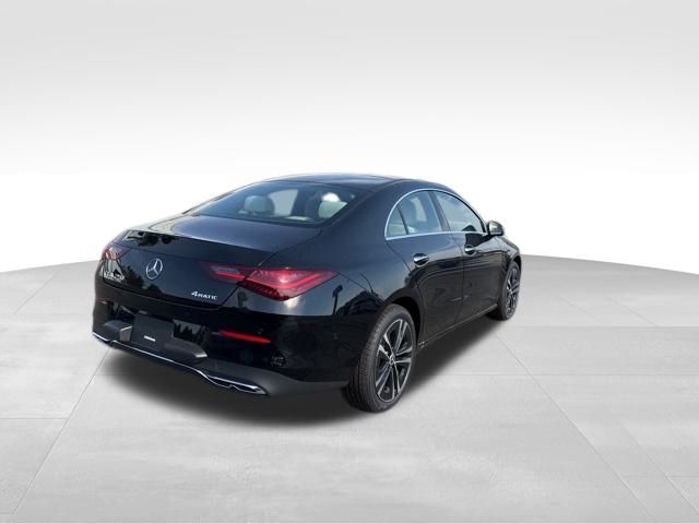 2025 Mercedes Benz CLA 250 4MATIC photo 4