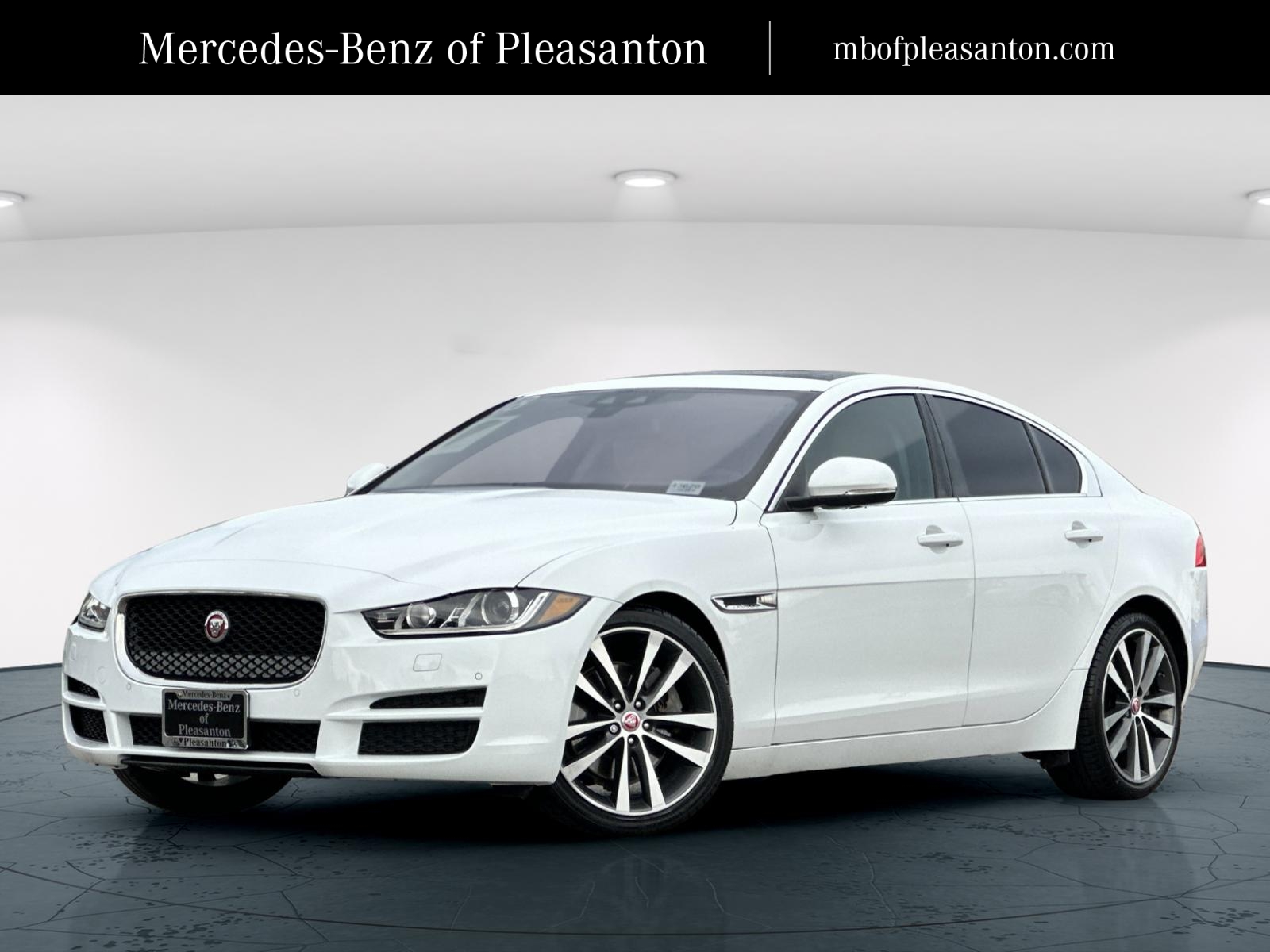 2018 Jaguar XE Prestige