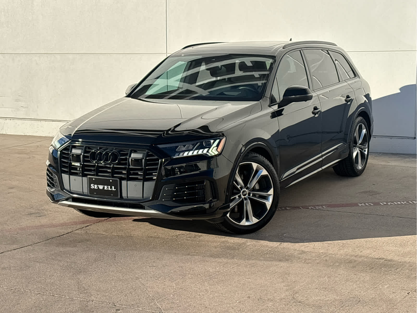 2022 Audi Q7 Prestige's photo