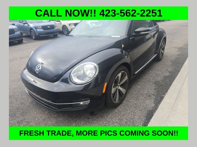2013 Volkswagen Beetle 2.0's photo