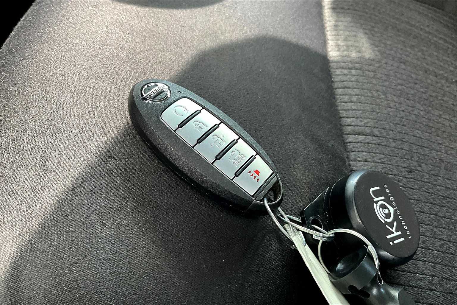 2022 Nissan Altima 2.5 SV photo 13