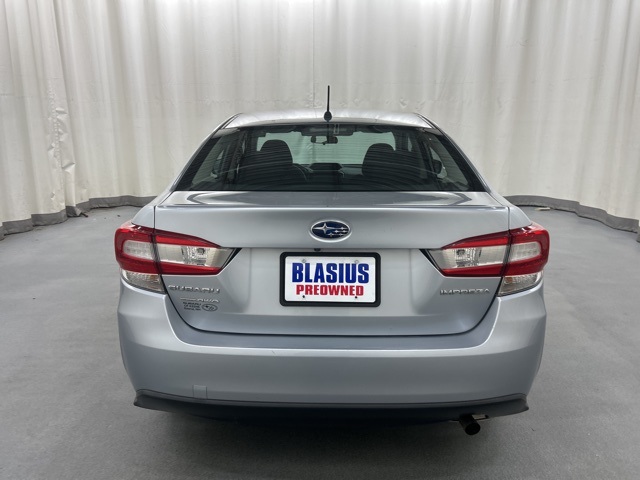 2022 Subaru Impreza Base photo 5