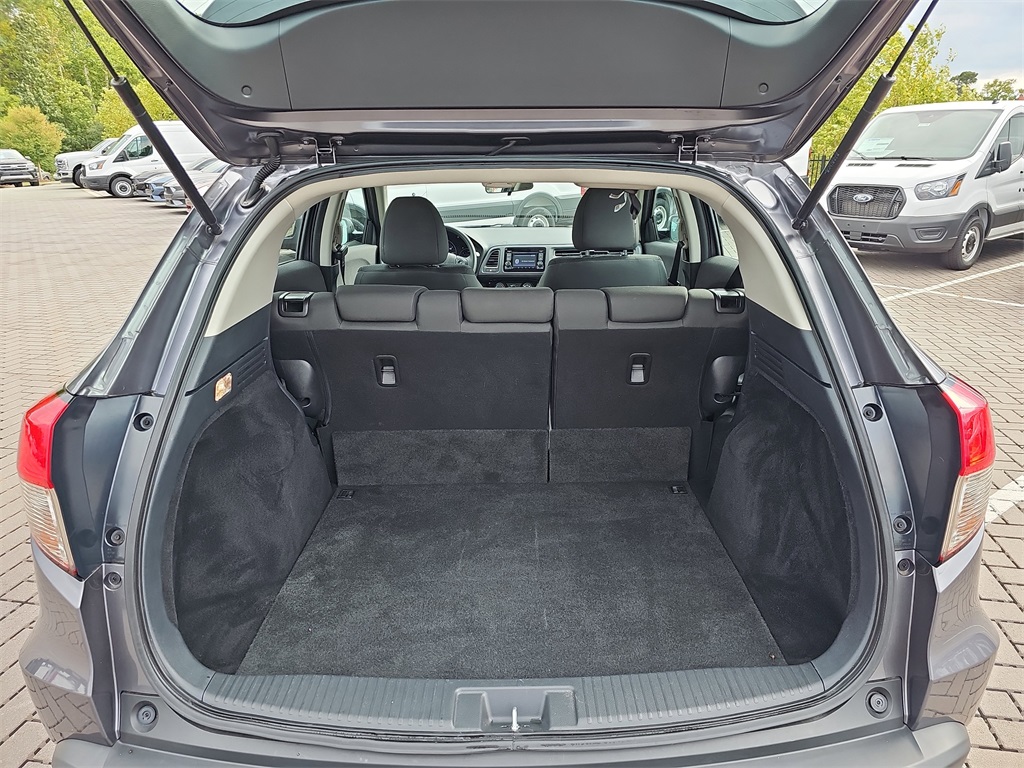2022 Honda HR-V LX photo 11