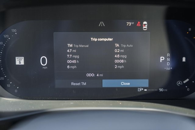 2026 Volvo XC40 AWD photo 34