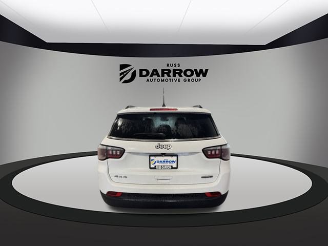 2025 Jeep Compass Latitude photo 2