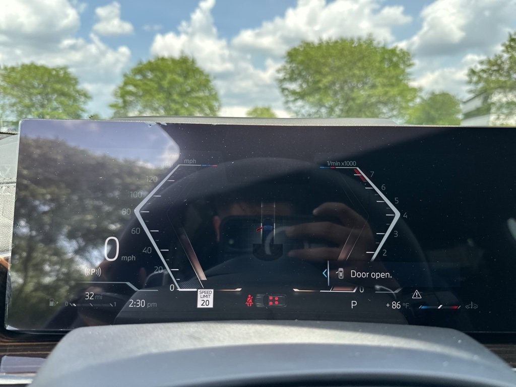 New 2026 Carbon Black Metallic BMW xDrive40i image 39