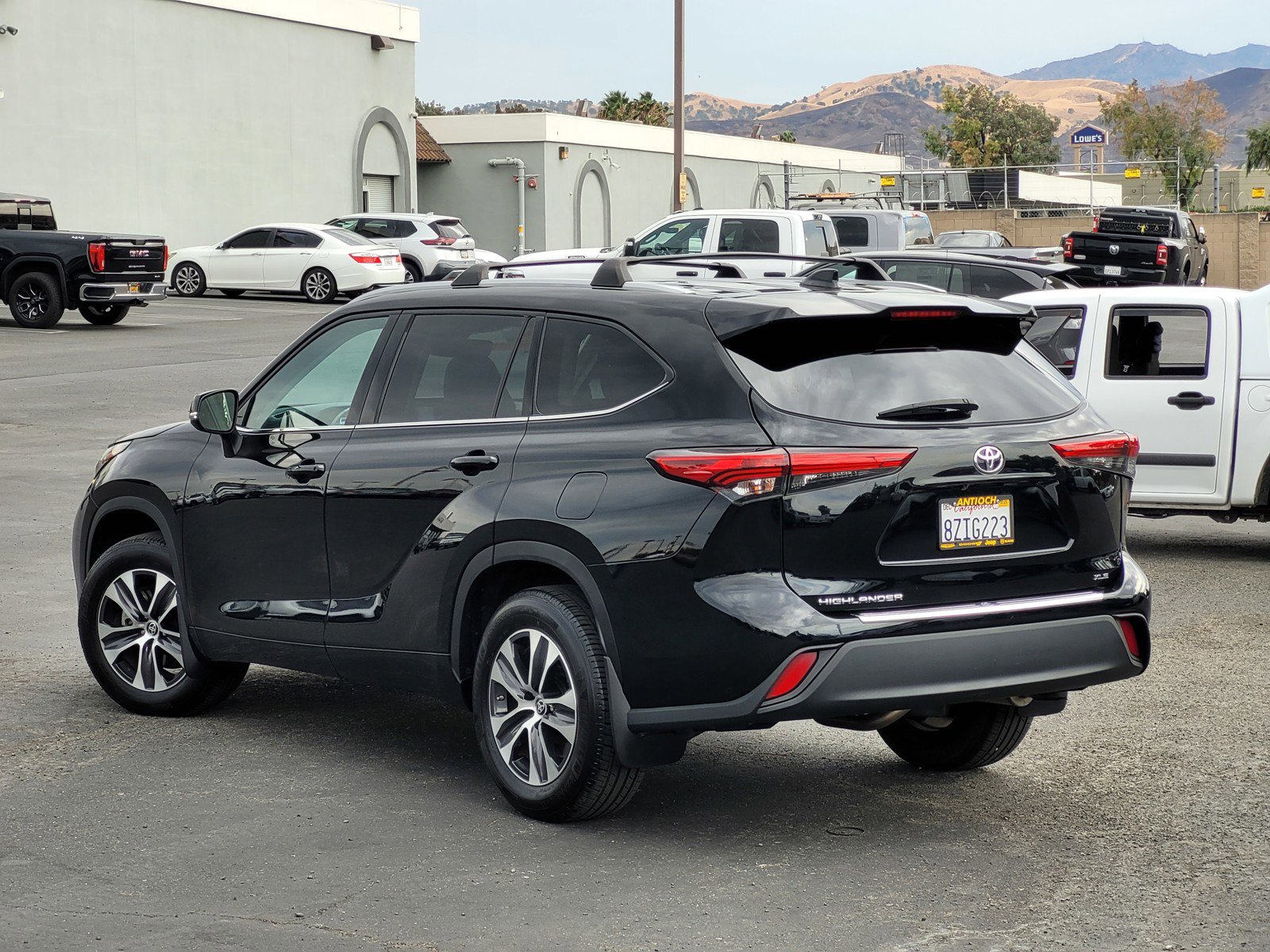 2022 Toyota Highlander XLE photo 5