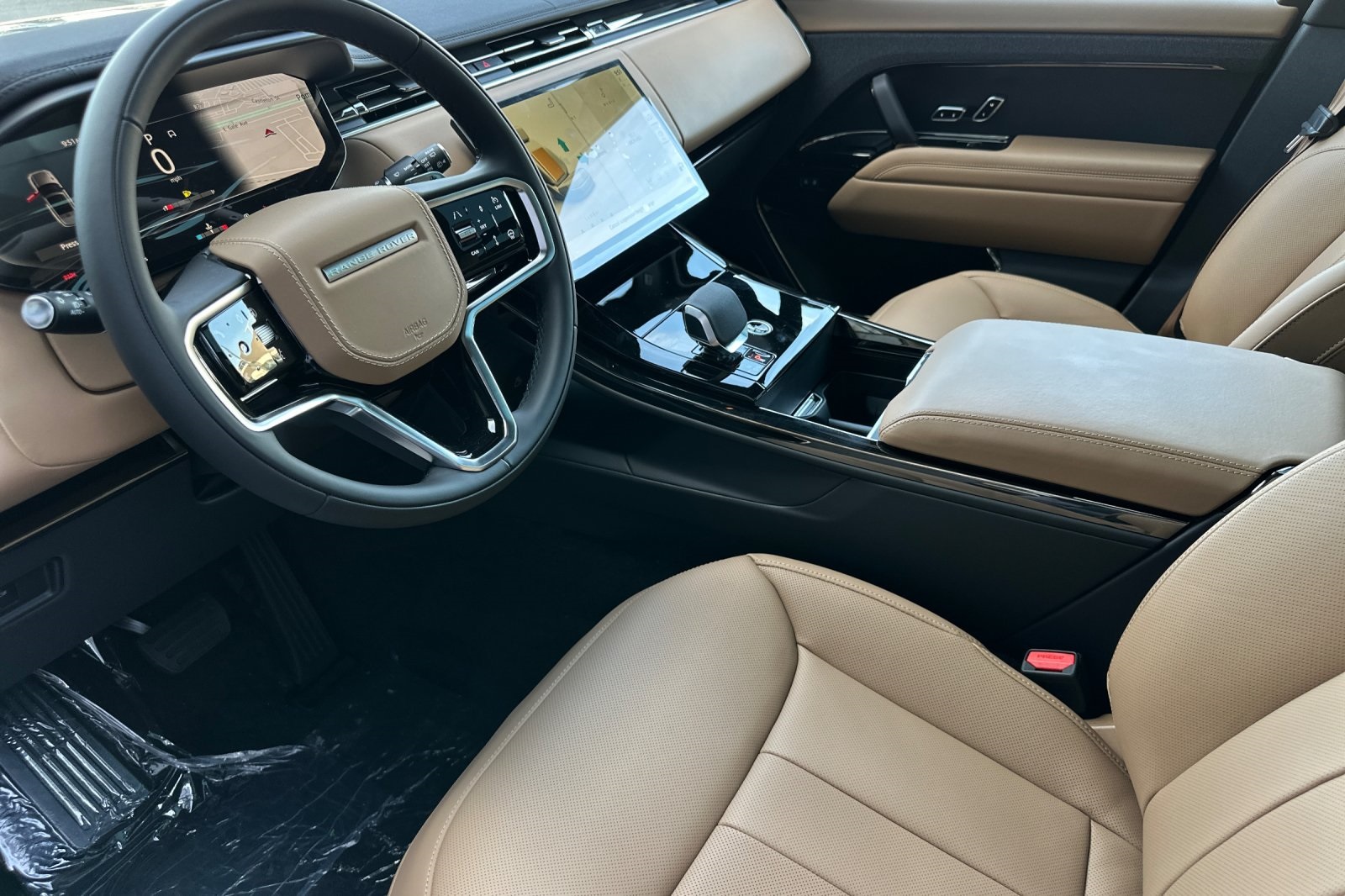 2025 Land Rover Range Rover Sport SE photo 9