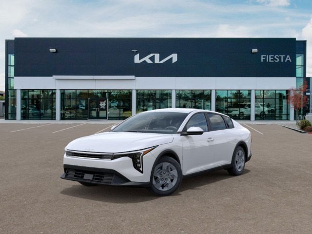 2025 Kia K4 LX